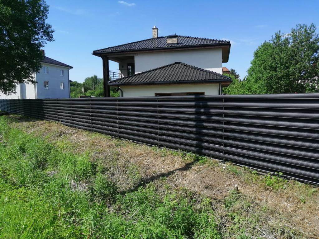 забор из штакетника Черный Стальной Бархат фото4 в Кременкуле