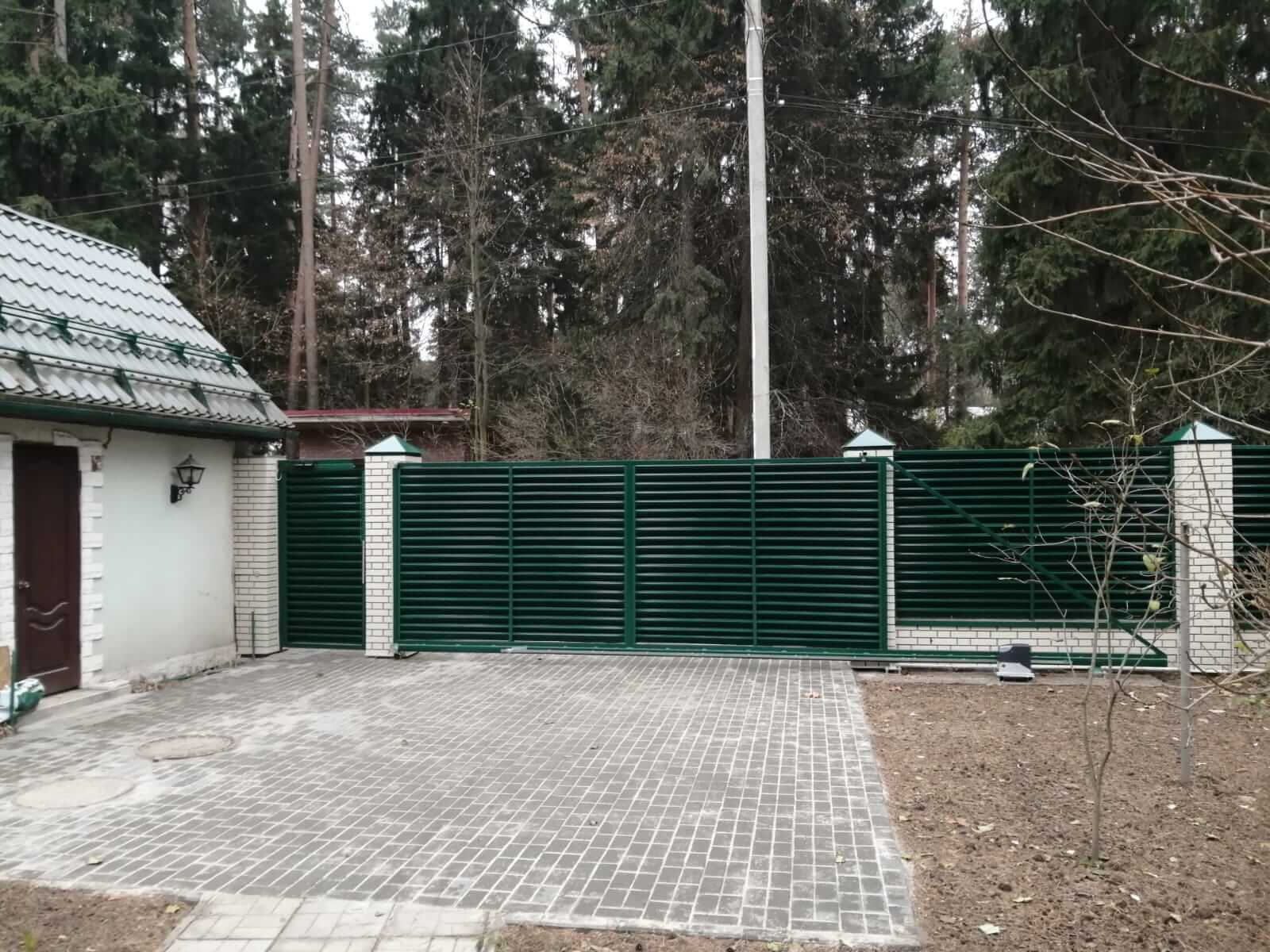 Забор-жалюзи с ламелями ЭКО-Z Зеленый Мох фото2 в Кременкуле