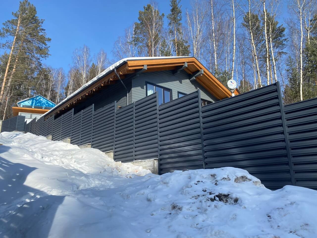 забор из штакетника 130м ral7024/7024 серый графит фото6 в Кременкуле