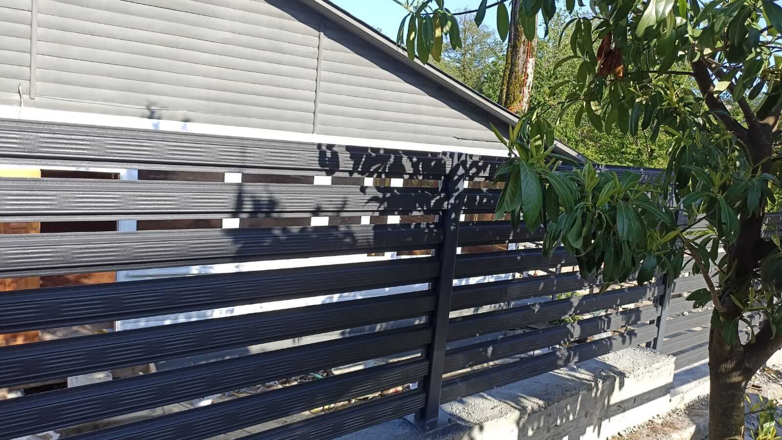 Забор из штакетника 90м RAL7024/7024 Серый Графит фото7 в Кременкуле