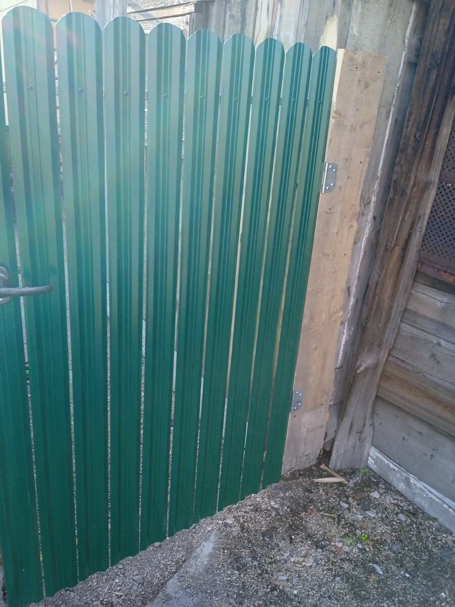 Калитка из штакетника ЭКО-М RAL6005/6005 Зеленый Мох двусторонний фото 1 в Кременкуле