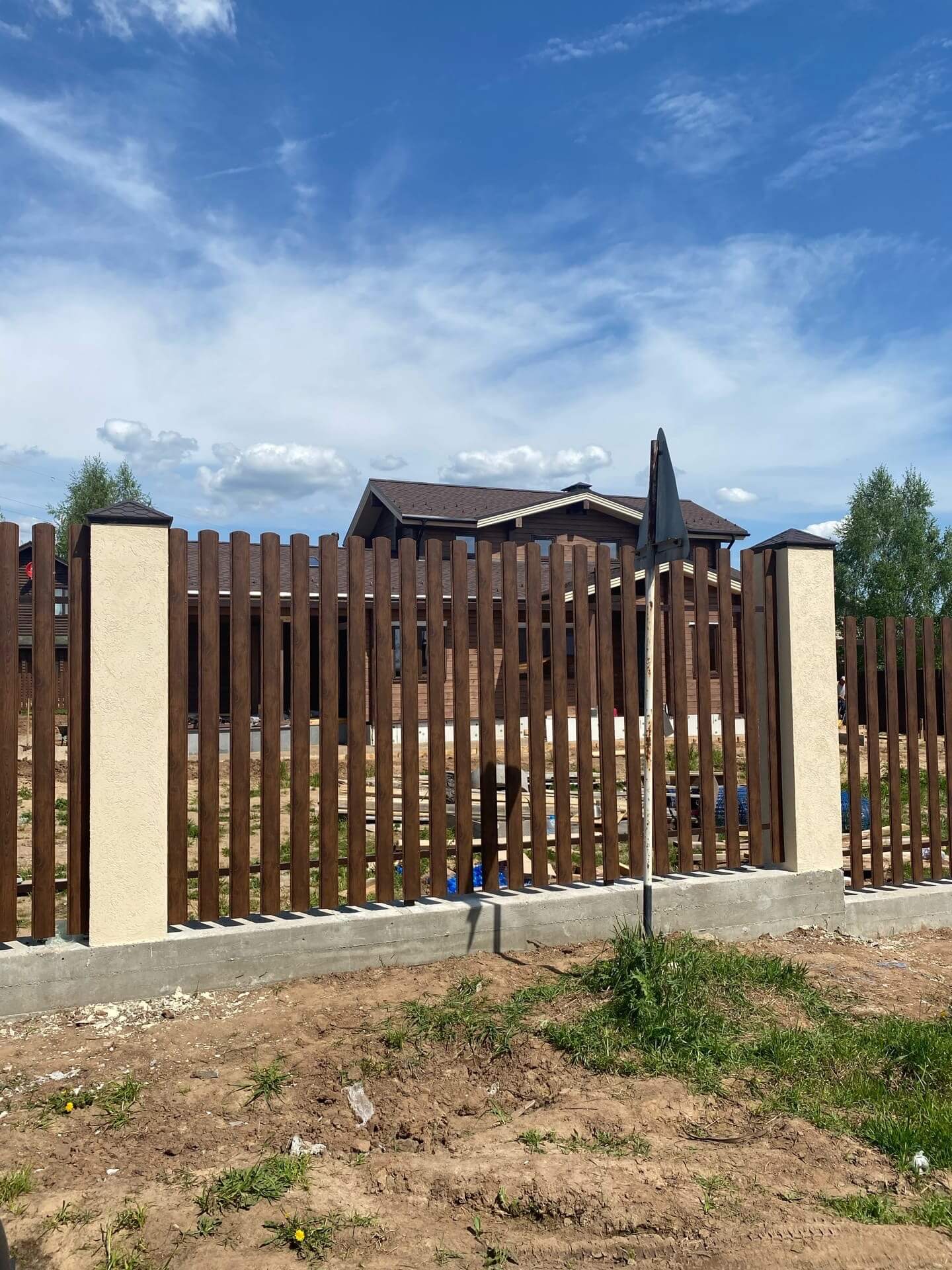 Забор из евроштакетника 17м Каштан 2xPrintech двухсторонний фото 3 в Кременкуле