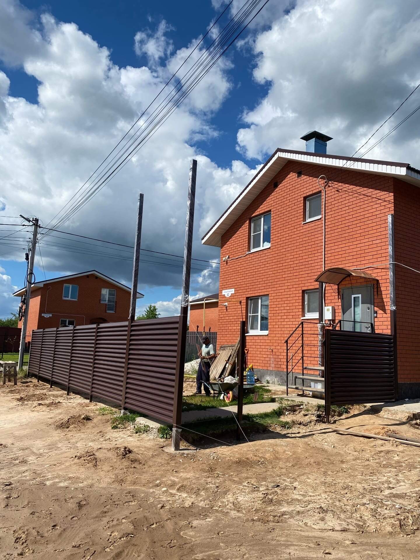 Забор-жалюзи из ламелей еврожалюзи 14м RAL8017 Шоколад фото 1 в Кременкуле
