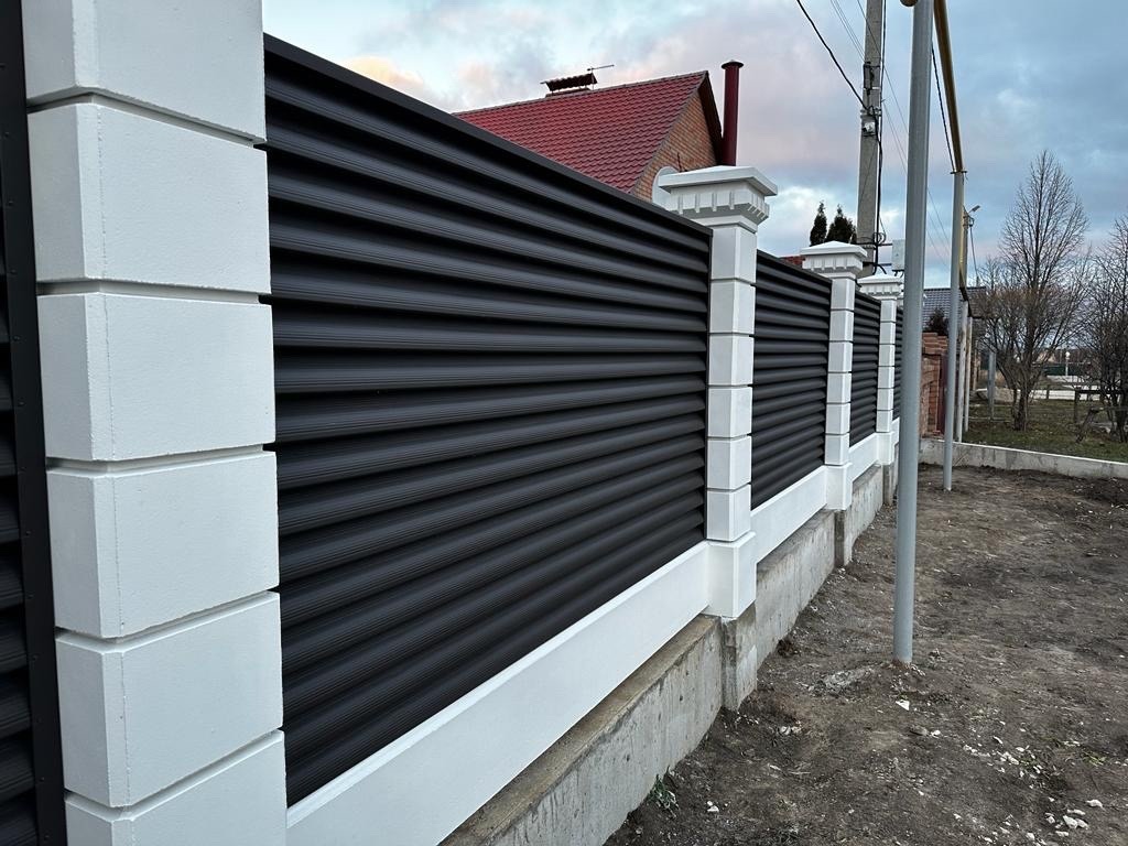 Забор из ламелей Еврожалюзи 35м RAL8019/8019 Темный Шоколад двусторонний MATTE в Кременкуле
