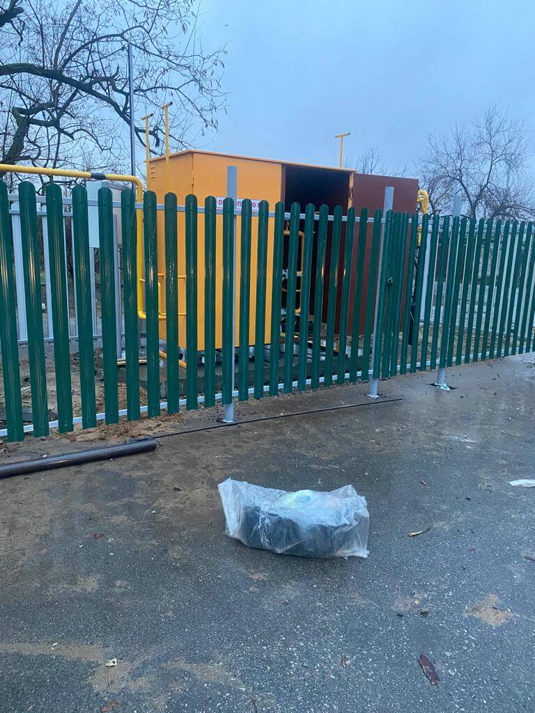 Забор из штакетника ЭКО-М 12м RAL6005 Зеленый Мох в Кременкуле