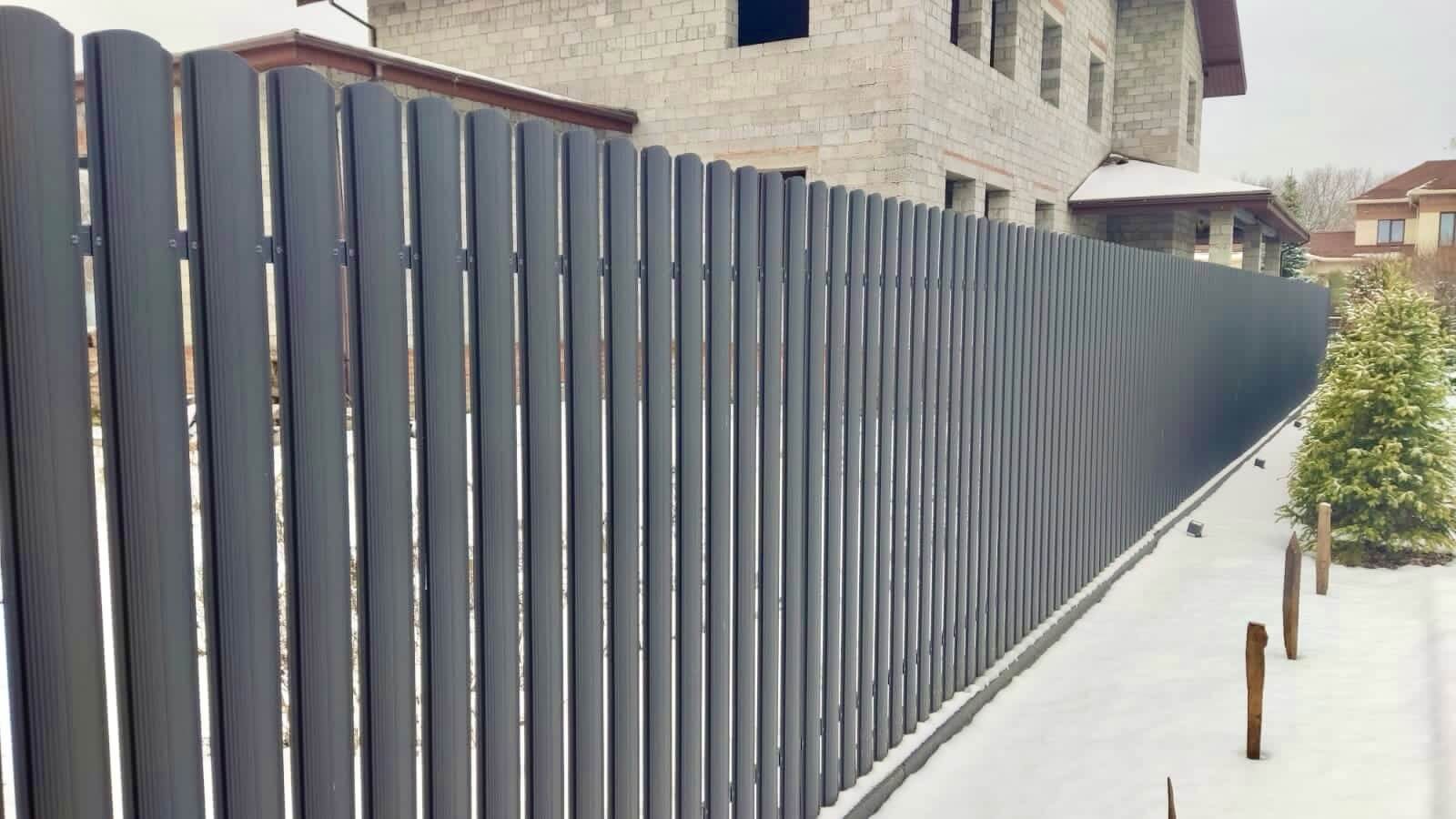 Забор из евроштакетника 33м RAL7024/7024 Серый Графит двусторонний МАТТЕ в Кременкуле