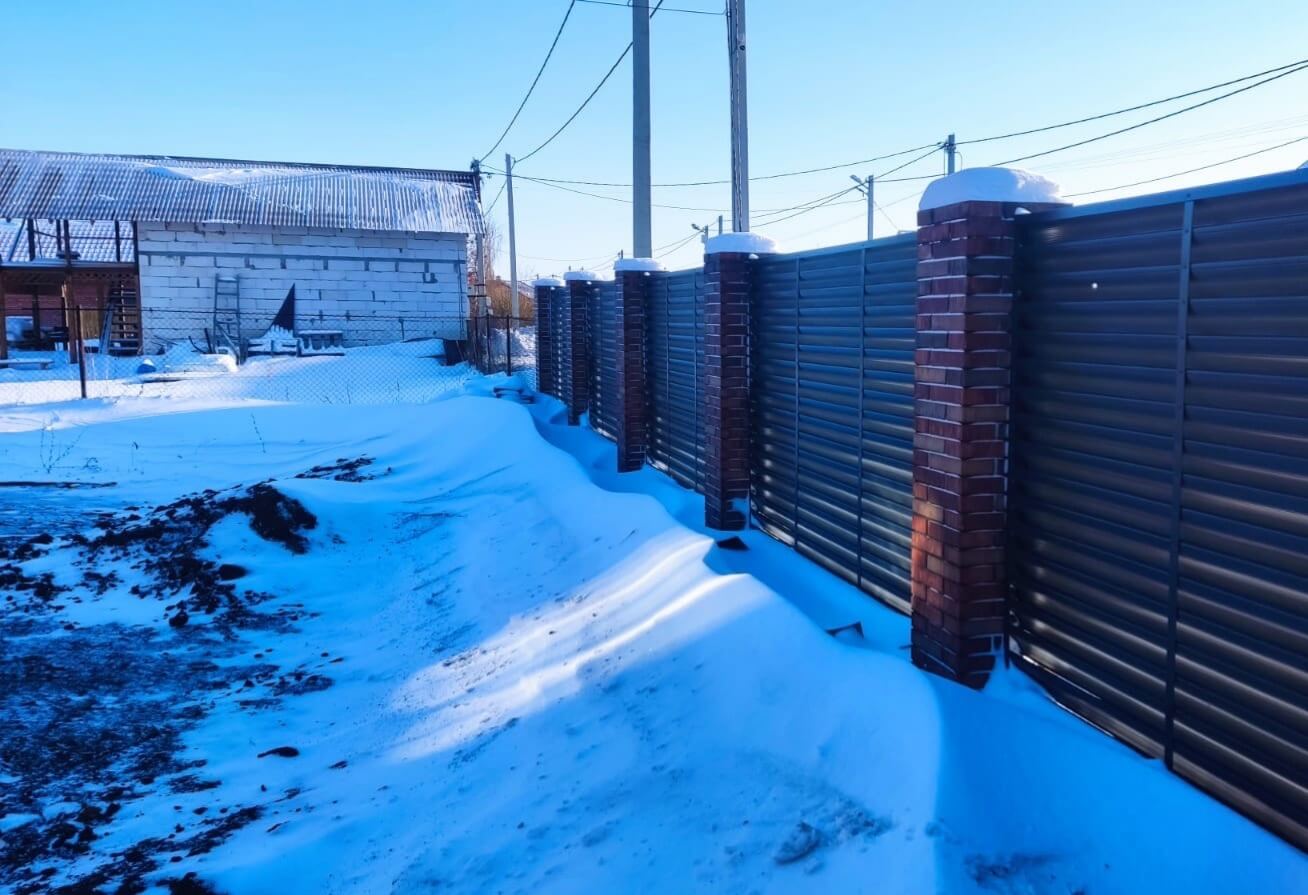 Забор-жалюзи с ламелями еврожалюзи 34м RAL7024/7024 Серый Графит двусторонний фото 1 в Кременкуле