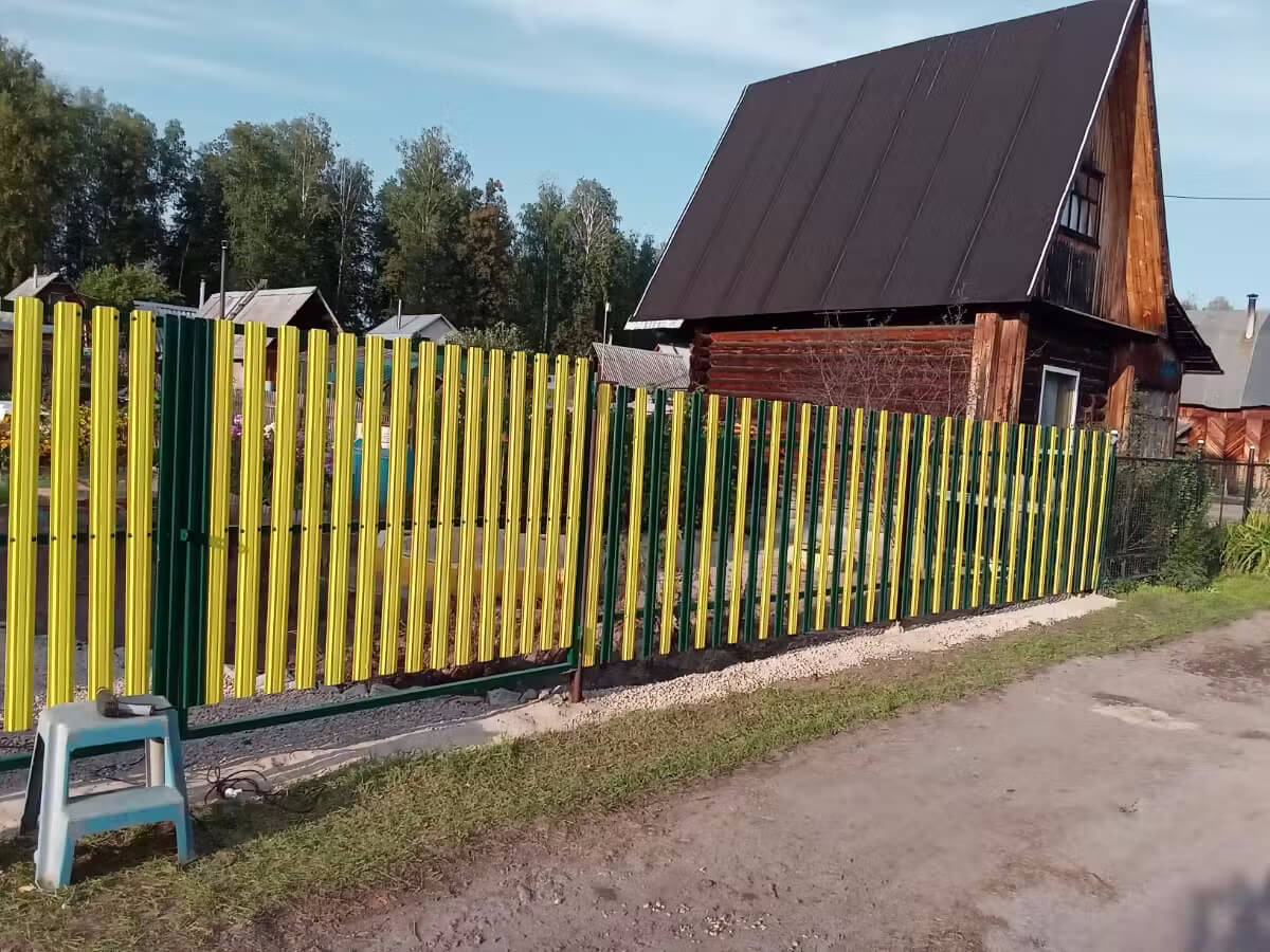 Забор из евроштакетника 13м RAL1018 Желтый фото 3 в Кременкуле