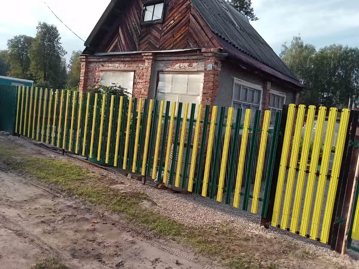 Забор из евроштакетника 13м RAL1018 Желтый фото 1 в Кременкуле