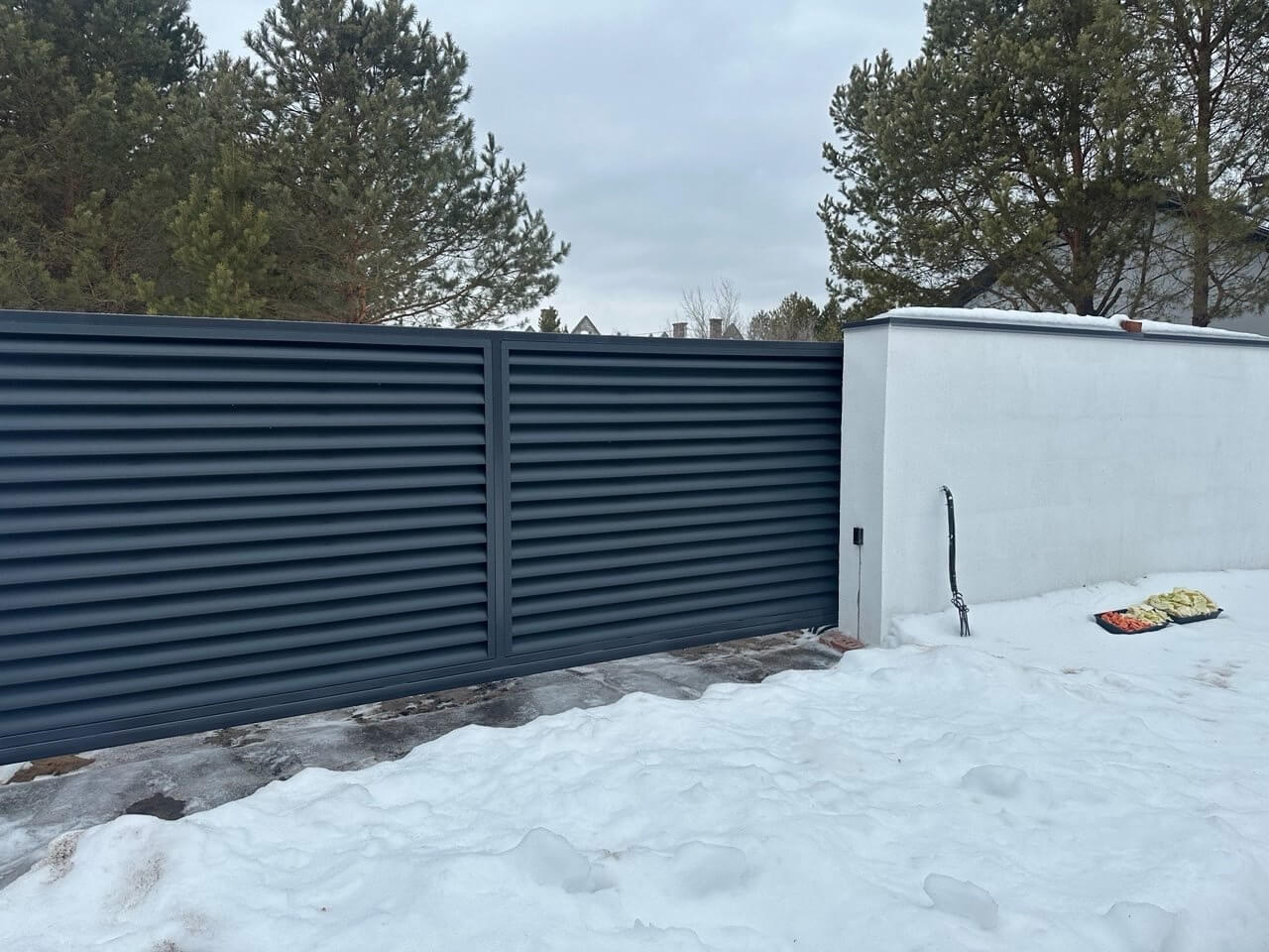 Забор-жалюзи 76м RAL7024/7024 Серый Графит двусторонний МАТТЕ фото 2 в Кременкуле